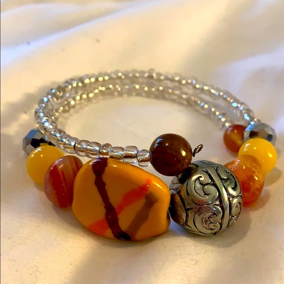 Memory wrap beaded bracelet - Picture 4 of 5